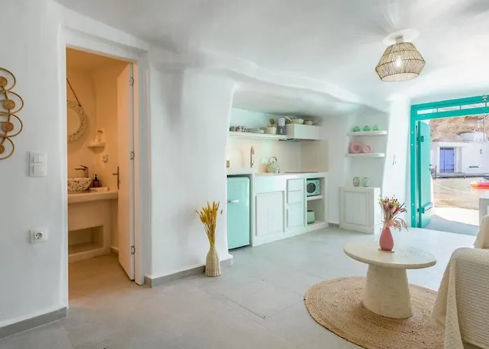 Mimikos Boathouse Holiday home Mandrakia