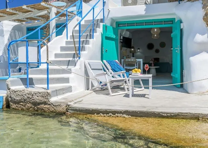 Mimikos Boathouse Holiday home Mandrakia